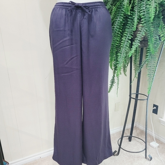 Lane Bryant Pants - Lane Bryant Athleisure Wide Leg Lightweight Pants NWT Women's Sz 14/16